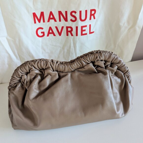 Mansur Gavriel  Lambskin Cloud Clutch Biscotto Leather Hand Bag W/Dust Bag NWOT - Picture 11 of 15